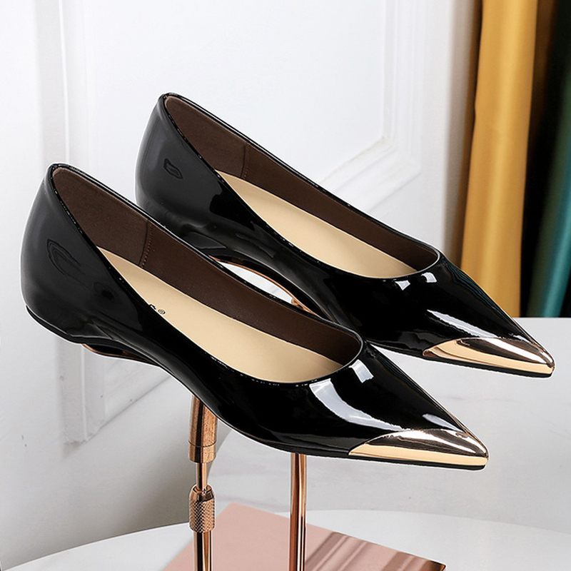 BIGTREE รองเท้าส้นเตี้ย รองเท้ - Shoe Tree บทวิจารณ์และราคา